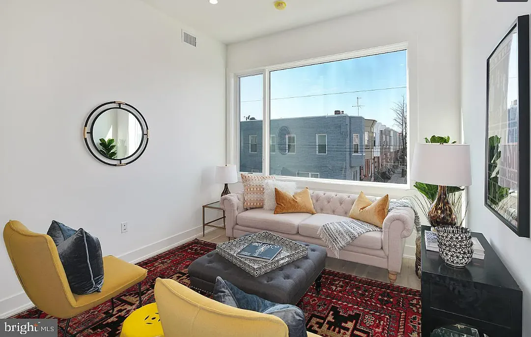 1 bed, 600 sqft, $1,399 — Photo 3