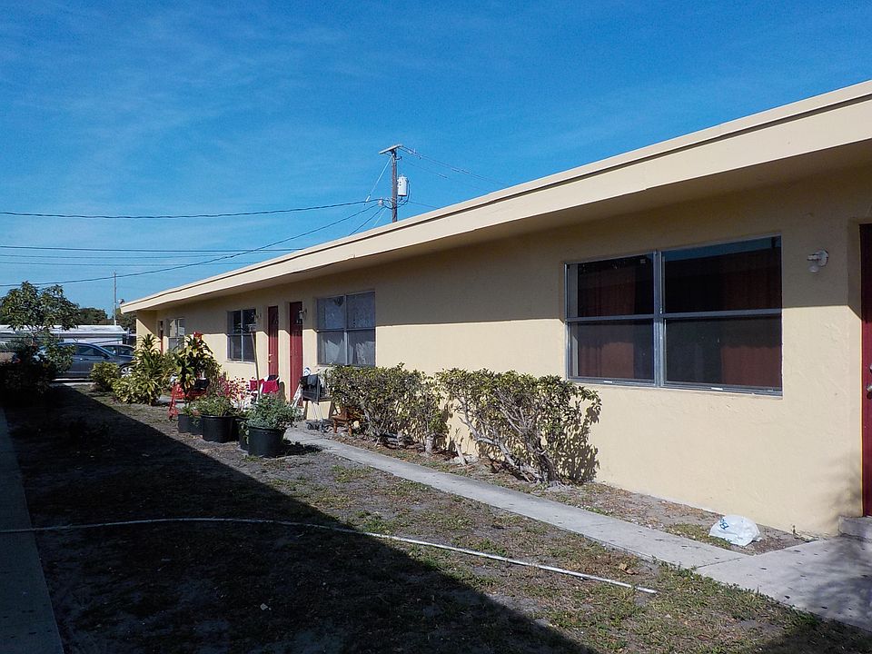 1st image of 817 S H St APT 1