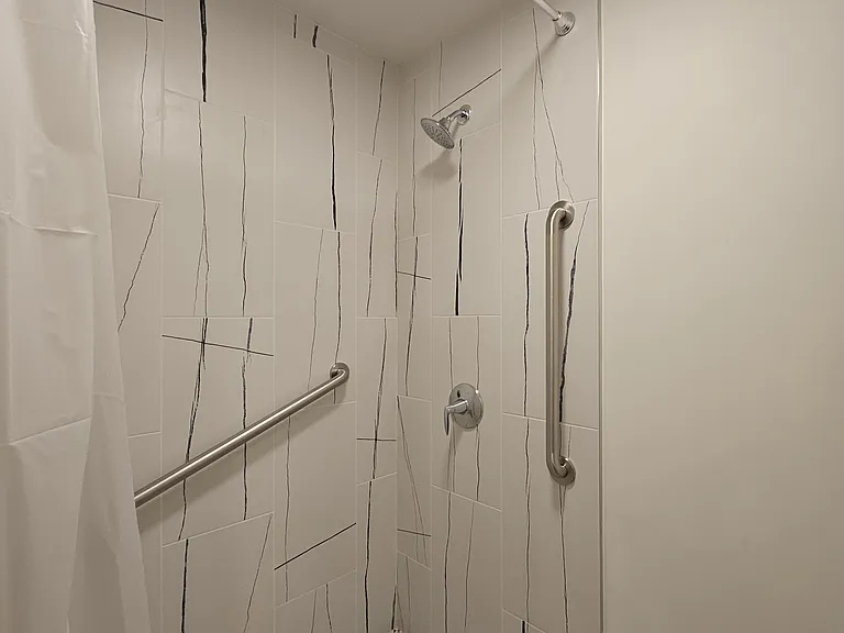 1028 Pine St #40 — Photo 9