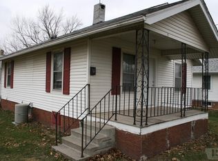 325 W 8th St N, Newton, IA 50208