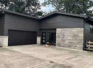 1612 W Lincoln Way, Marshalltown, IA 50158
