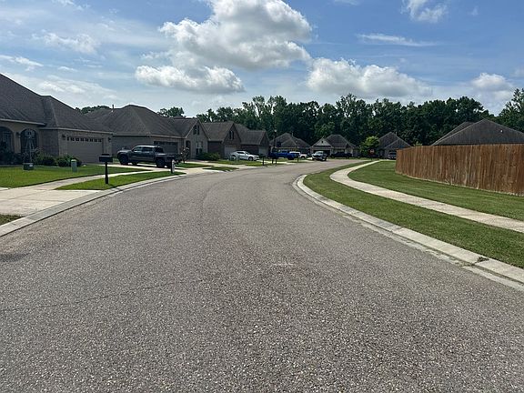 5th image of 4640 Viola Farms Dr