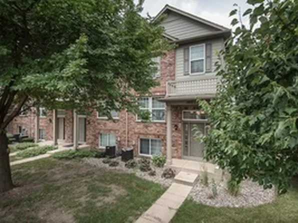 1457 Blackhawk Ct Unit 1, Wood Dale, IL 60191