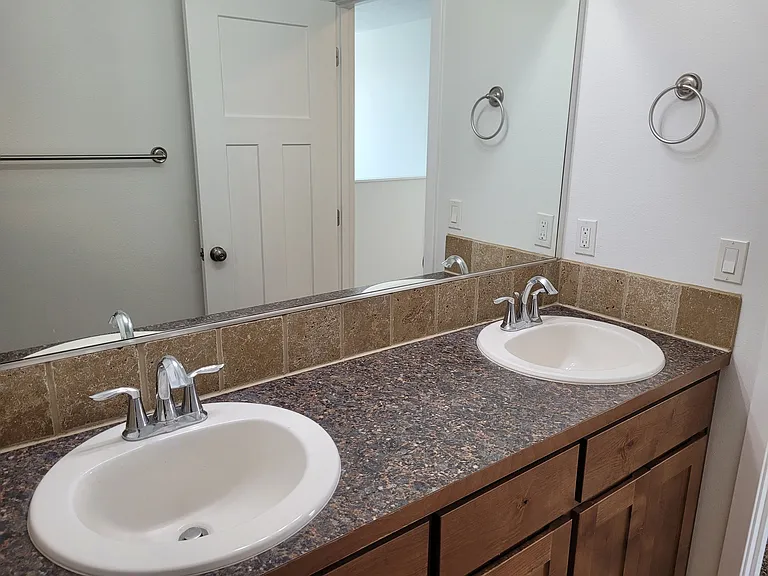 2470 Herrington Way — Photo 21