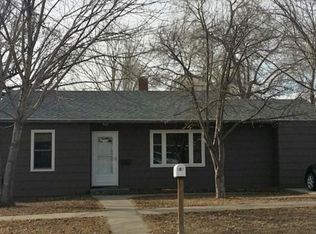 209 S Harrison Ave, Pierre, SD 57501