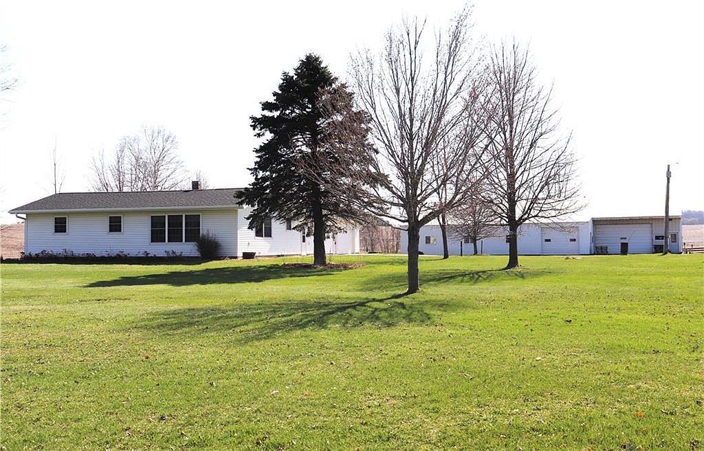 N32413 Hwy 53, Blair, WI 54616 Zillow