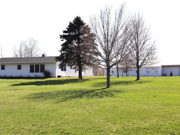 N32413 Hwy 53, Blair, WI 54616