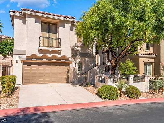 2nd image of 11824 Amistoso Ln