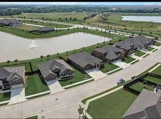 2713 Madera Canyon Rd, Aubrey, TX 76227