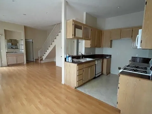 4809 Kester Ave, Sherman Oaks, CA 91403