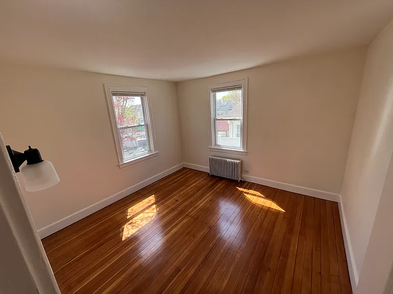 138 Sandringham Ave #1 — Photo 5