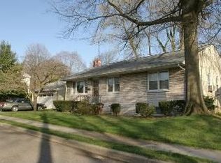 41 Gridley St, Hamilton, NJ 08610