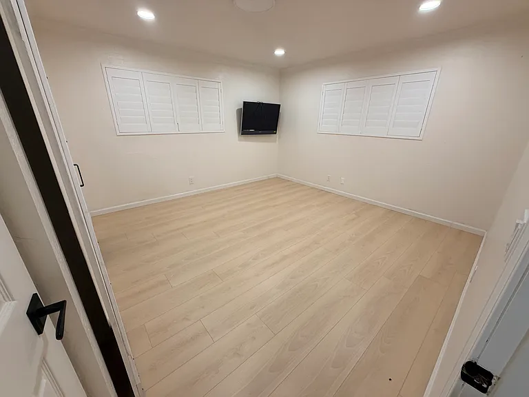 Master bedroom with extra windows, sunlight is great!