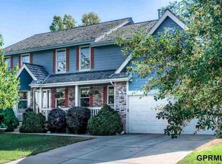 4723 S 163rd St, Omaha, NE 68135