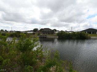1102 NW 18th Ter, Cape Coral, FL 33993