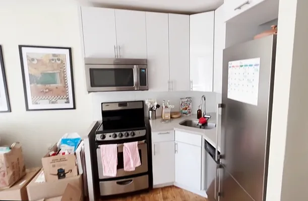 Rented by Akam Sales and Brokerage | media 12