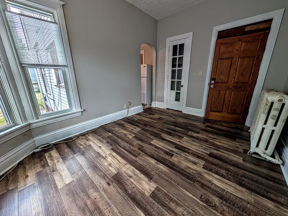506 High Ave E #2