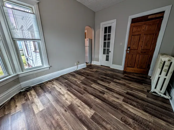 506 High Ave E, Oskaloosa, IA