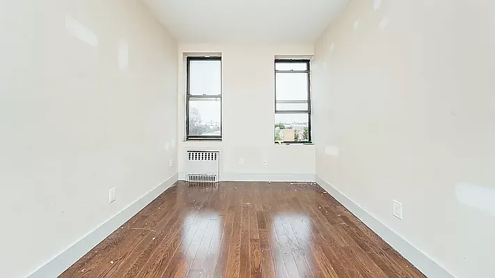 Rented by Friedman Mayer, LREB | media 9