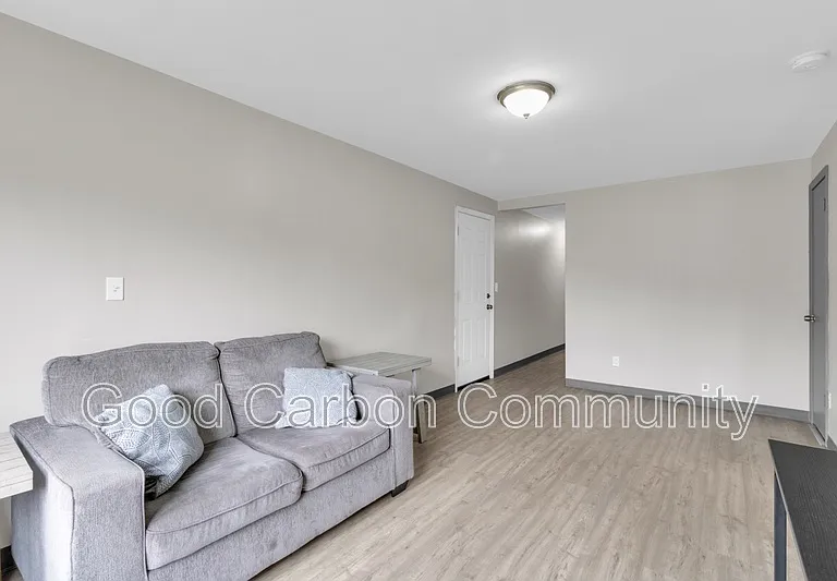 48 Water St #203 — Photo 7