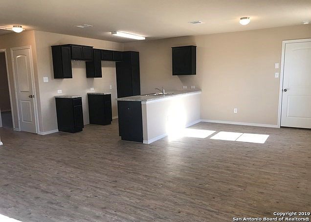 2nd image of 6327 Golden Valley Dr