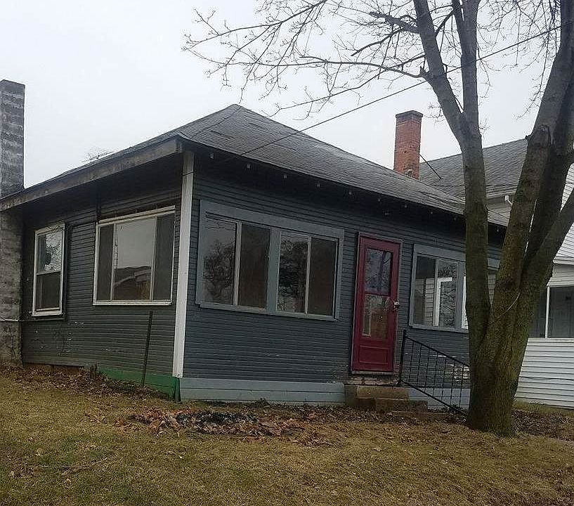 1st image of 1118 Lakeview Dr
