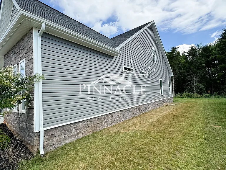 1164 Stoney Ridge Blvd — Photo 48