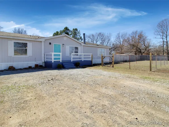 28 Spring Creek St, Pryor, OK 74361