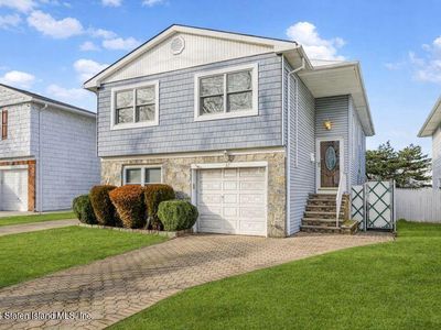67 Genesee Ave, Staten Island, NY, 10308