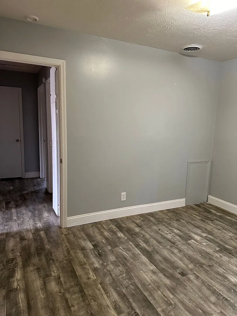 312 Cannon Avenue — Photo 2