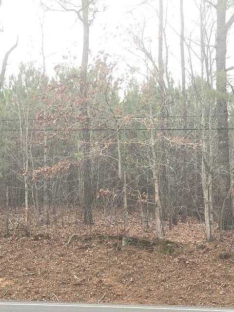 2nd image of 3011 Airport Rd