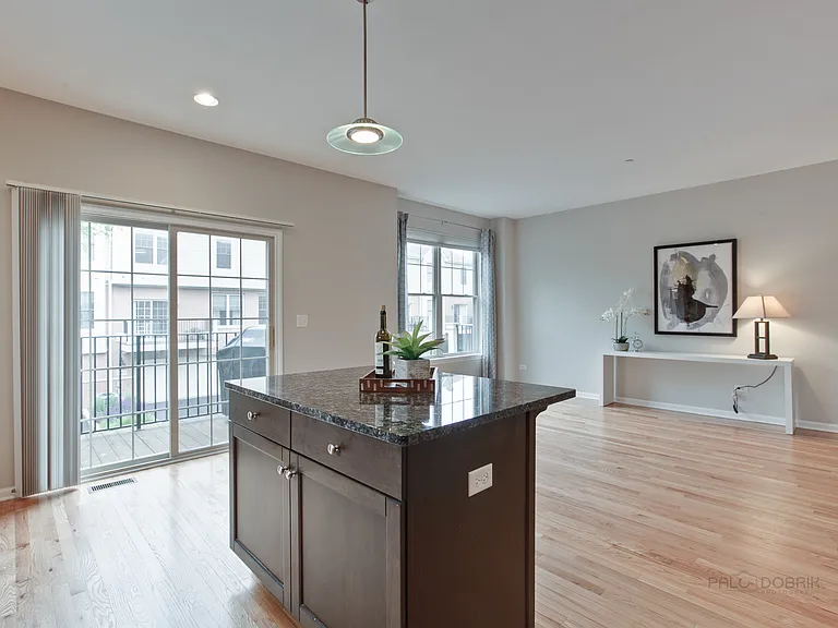 1194 Danforth Ct — Photo 16