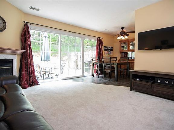 4th image of 571 Brandywine Dr