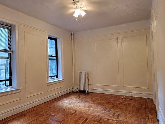 3rd image of 2718 Morris Ave #1G