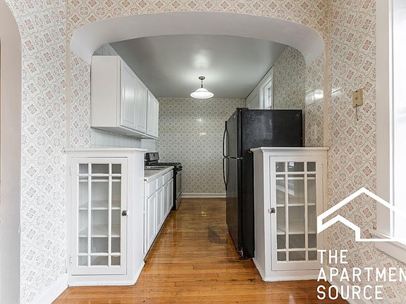 4th image of 5043 N Springfield Ave #Bb2