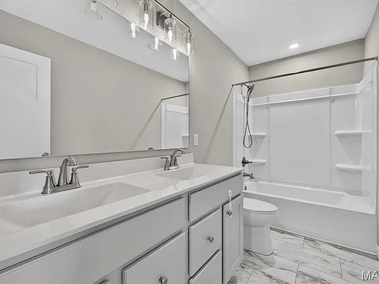 8933 Eager Rd — Photo 22