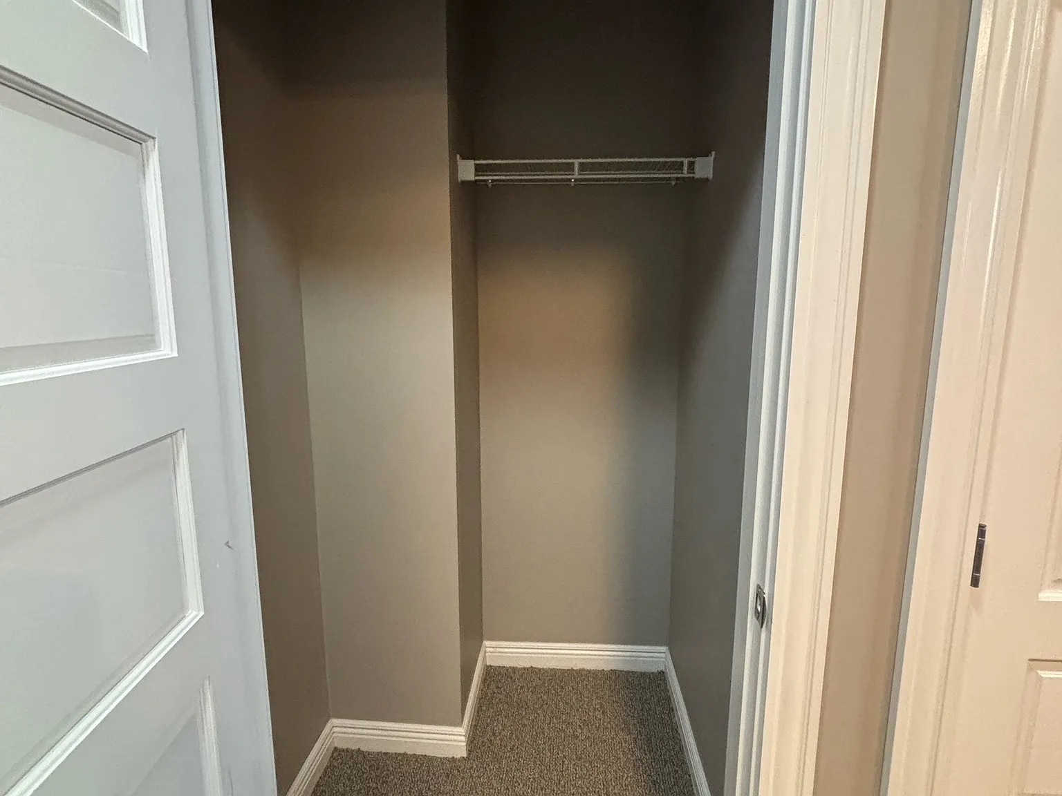 1406 Tower Ave — Photo 3