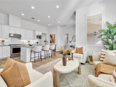 160 Parkwood, Irvine, CA, 92620
