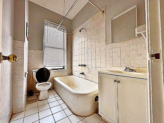3rd image of 8501 Fort Hamilton Pkwy APT 1D