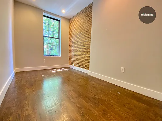 Rented by Triplemint | media 34