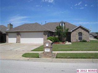 1101 W 117th Pl S, Jenks, OK 74037