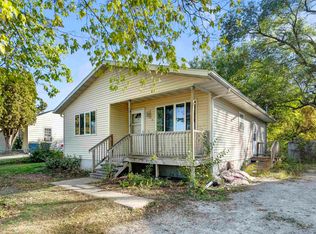 2008 Clearview St, Waterloo, IA 50707