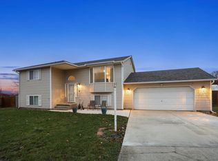 4306 N Upland Ct, Spokane, WA 99216