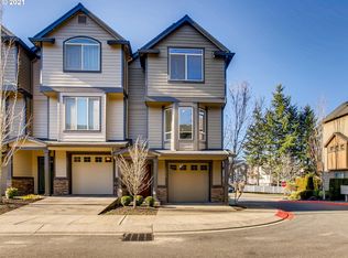 11317 SW Hallmark Ter, Tigard, OR 97223