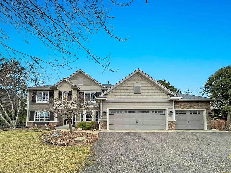 6560 Shadow Ln