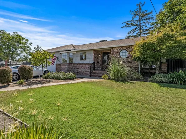 205 Vallejo Ave, Roseville, CA 95678