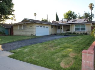 19419 Bryant St, Northridge, CA 91324