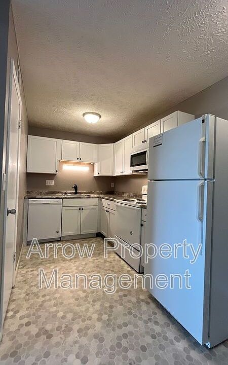 1st image of 1335 N 27th St #2