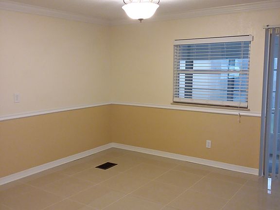 4th image of 14435 Siren Ln