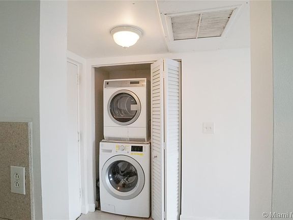 5th image of 8100 Geneva Ct APT 342